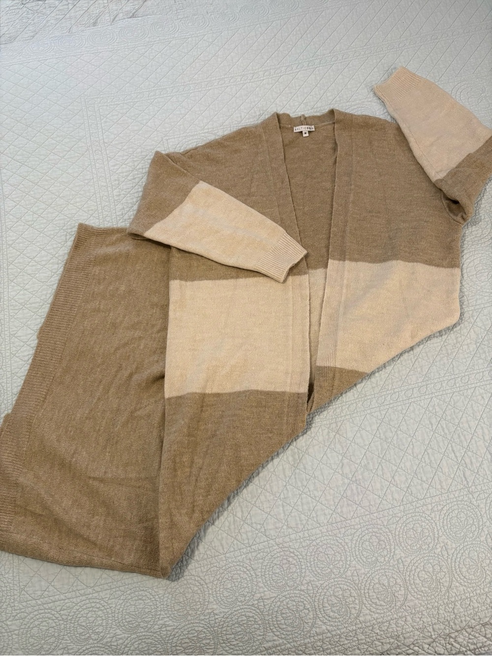 Baltic Born Thea duster cardigan. Size medium. - Picture 4 of 8